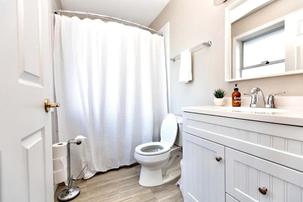 Stunning Home With Amazing Views Near The City 빅토리아 외부 사진