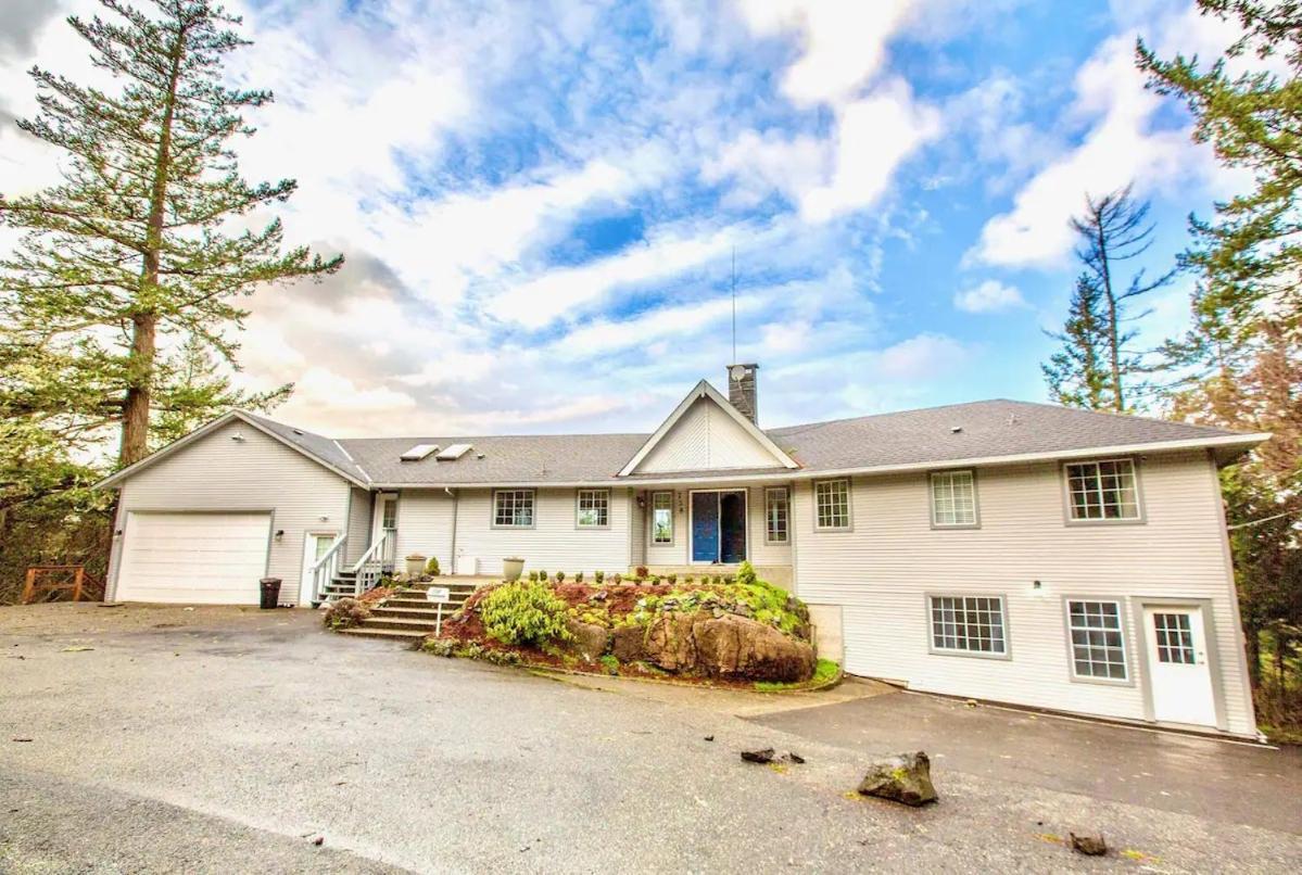 Stunning Home With Amazing Views Near The City 빅토리아 외부 사진