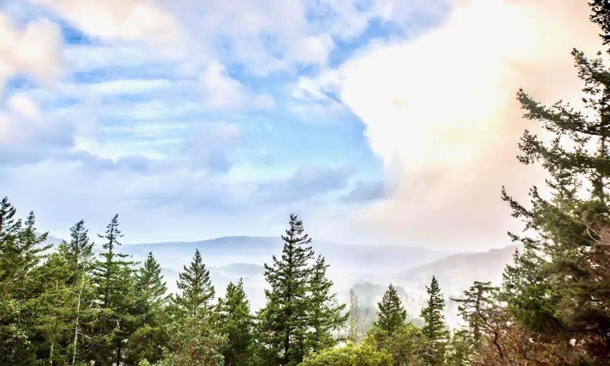Stunning Home With Amazing Views Near The City 빅토리아 외부 사진